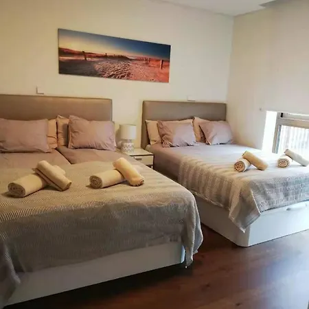 Beautiful Apartment-campo Pequeno בית הארחה ליסבון